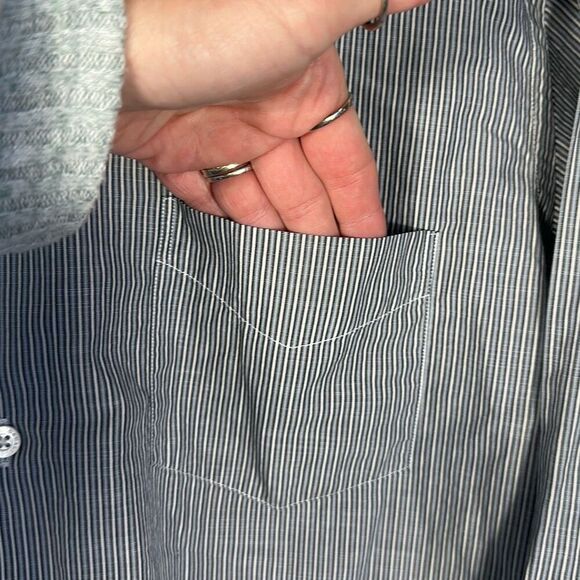 Canali Button up Shirt Size Large L  Made in  Italy Cotton Gray Striped SPOT - Picture 3 of 10